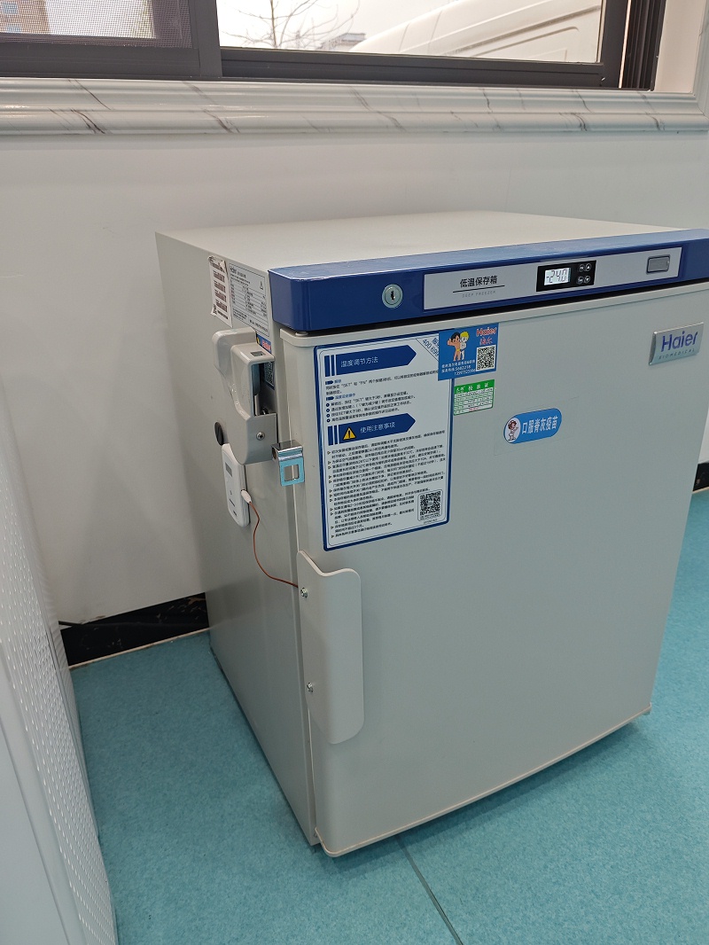 404faac27a19f42dbfac1c2f24f3d73