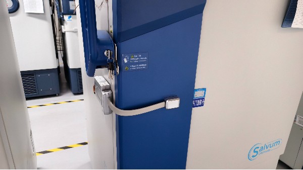 在你不在現場的情況下是否擔心實驗人員擅自拿取樣本?25.2.13