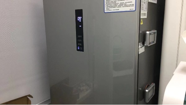 你所擔心的實驗室樣本溫度異常變化等問題是如何完成統(tǒng)一監(jiān)測的呢？24.7.8